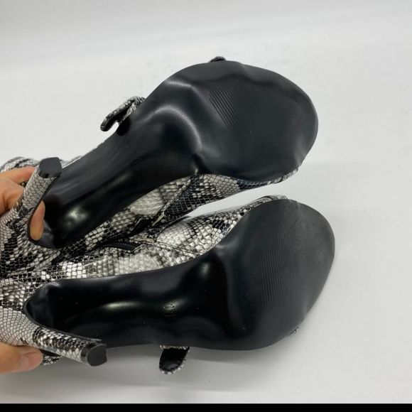 Stiletto Booties - Picture 3 of 5